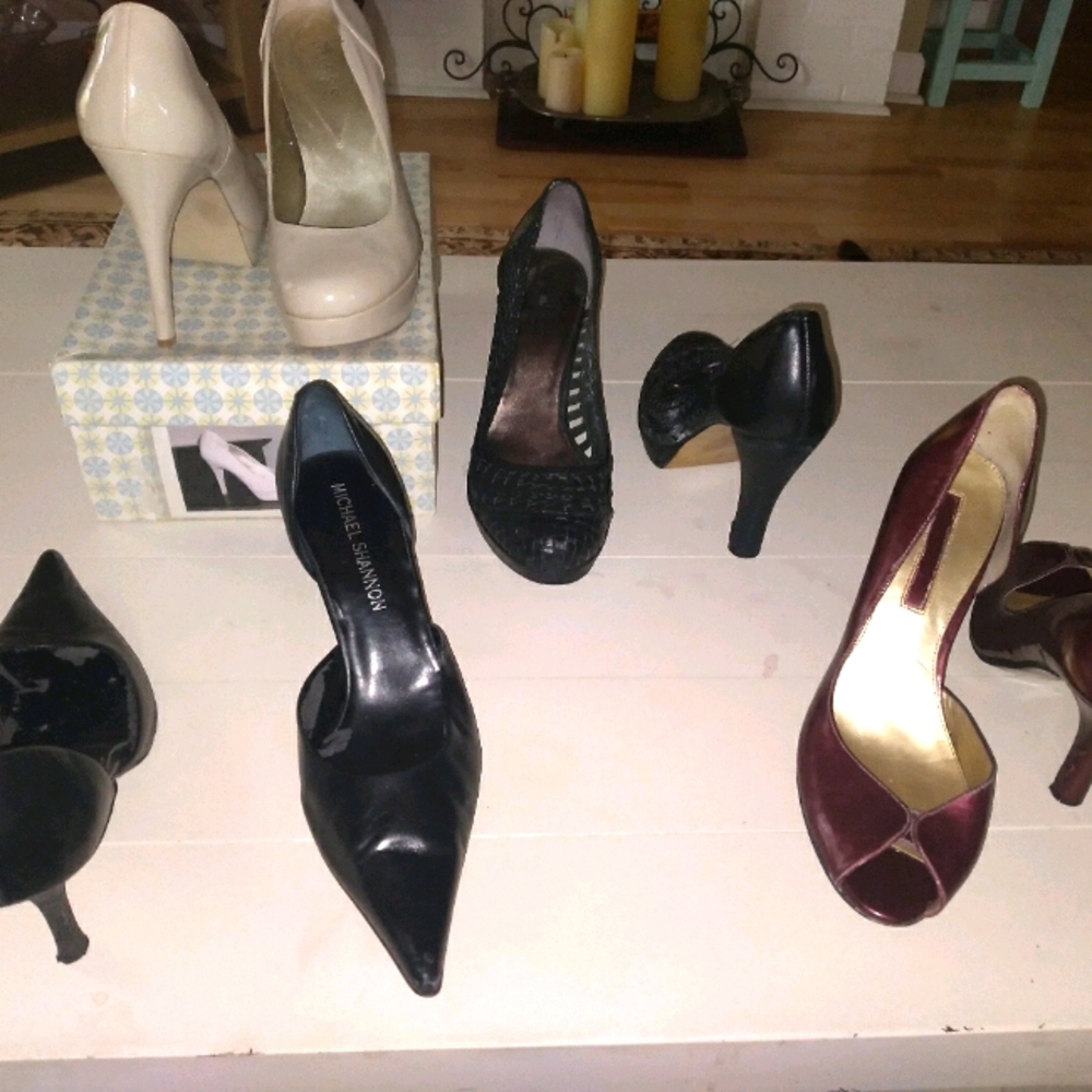 4 pairs of leather high heels